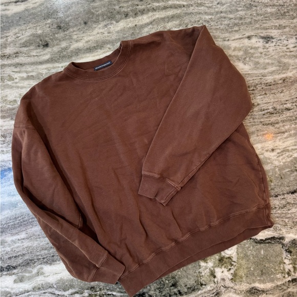 Brandy Melville Chocolate Brown Oversized Crewneck Sweatshirt - Picture 2 of 4